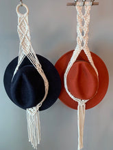 Load image into Gallery viewer, Macrame Hat Holder - Chain
